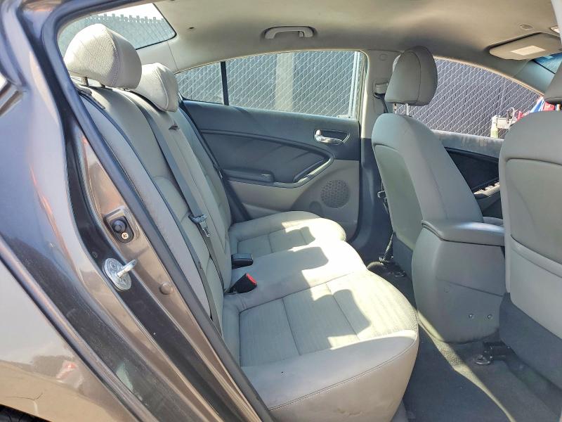 2014 Kia Forte მანქანა იყიდება აუქციონზე, vin: KNAFX4A64E5175505, აუქციონის ნომერი: 55006036