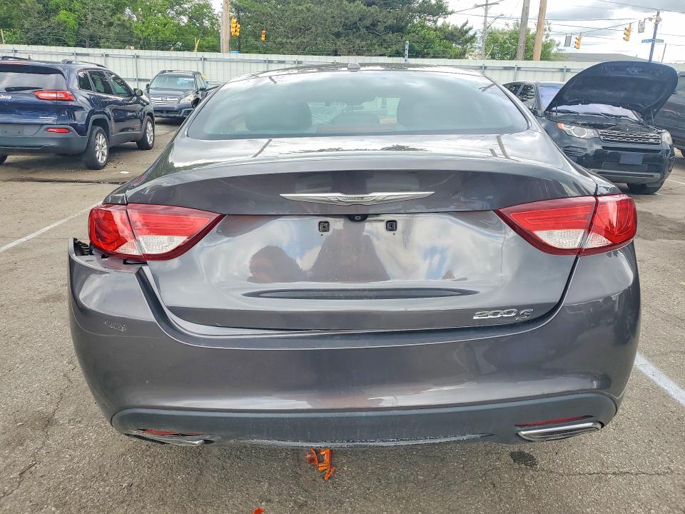 2015 Chrysler 200 მანქანა იყიდება აუქციონზე, vin: 1C3CCCBG1FN515105, აუქციონის ნომერი: 52210926