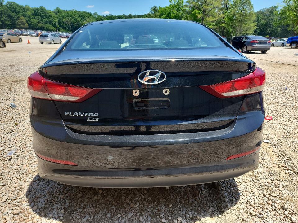 55210906 :رقم المزاد ، 5NPD74LF2JH337827 vin ، 2018 Hyundai Elantra مزاد بيع