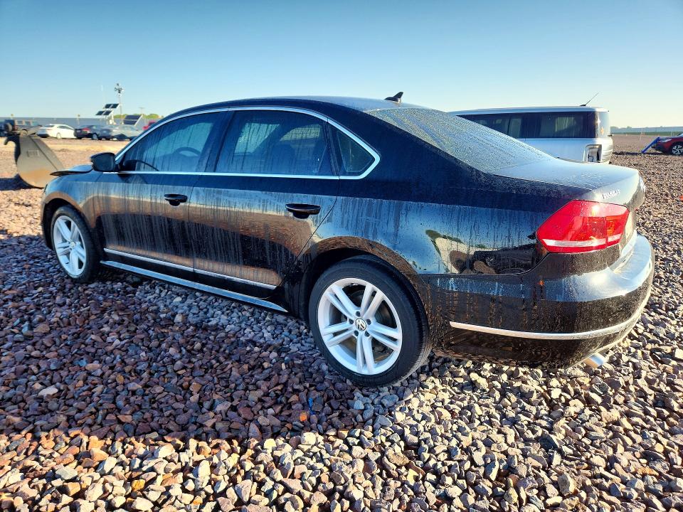 Продажа на аукционе авто 2013 Volkswagen Passat, vin: 1VWCN7A32DC001622, номер лота: 52483186