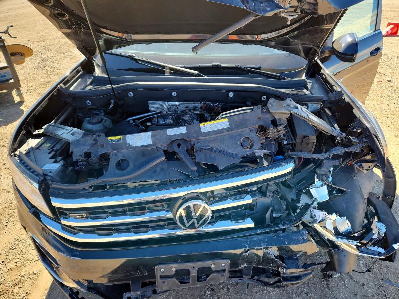 55461656 :رقم المزاد ، 1V2PR2CAXMC537529 vin ، 2021 Volkswagen Atlas مزاد بيع