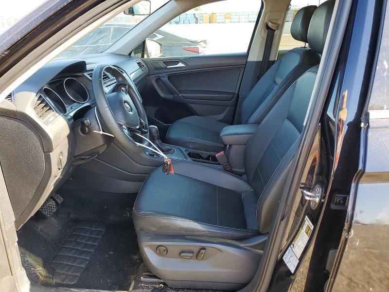 51003876 :رقم المزاد ، 3VV3B7AX3LM098178 vin ، 2020 Volkswagen Tiguan مزاد بيع