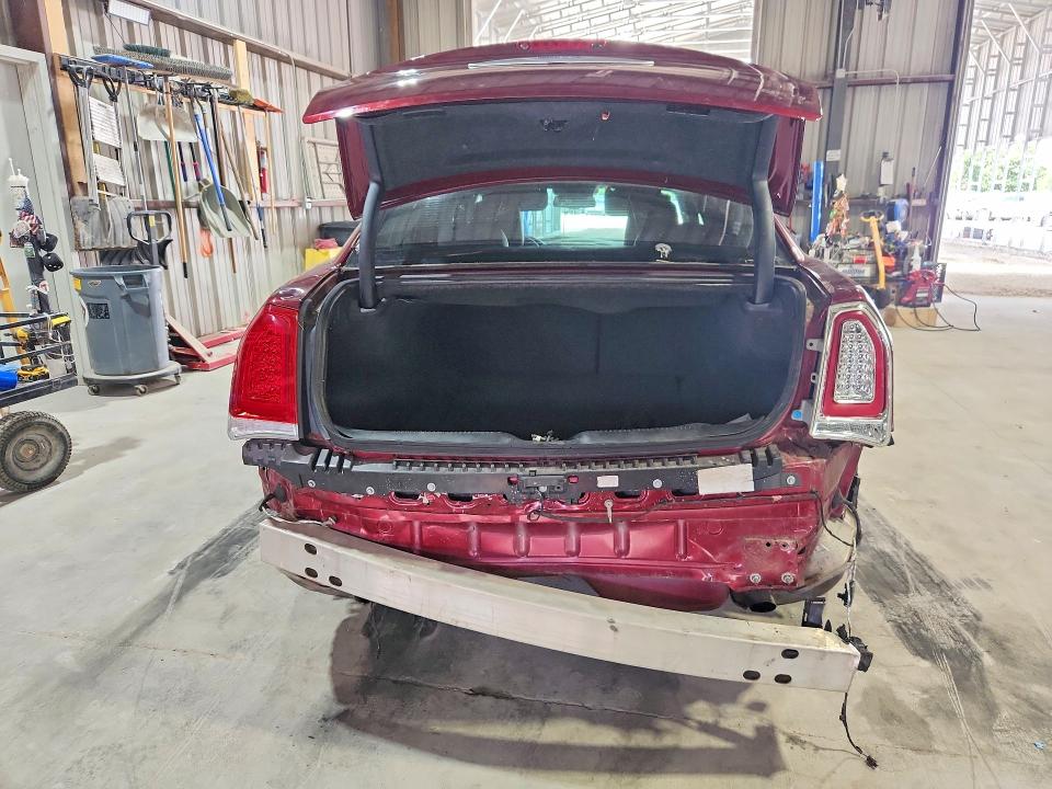 54547296 :رقم المزاد ، 2C3CCAAGXKH593519 vin ، 2019 Chrysler 300 مزاد بيع