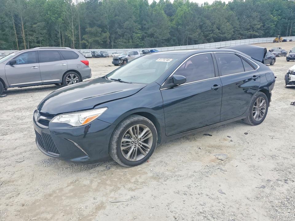 51774746 :رقم المزاد ، 4T1BF1FK0HU719609 vin ، 2017 Toyota Camry مزاد بيع