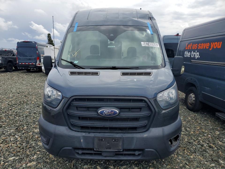 50740066 :رقم المزاد ، 1FTBR3X84LKA72145 vin ، 2020 Ford Transit مزاد بيع