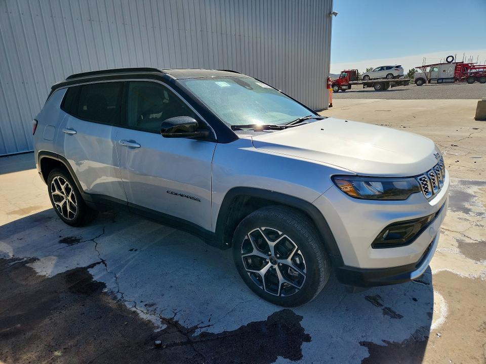 53614006 :رقم المزاد ، 3C4NJDCNXST578579 vin ، 2025 Jeep Compass مزاد بيع