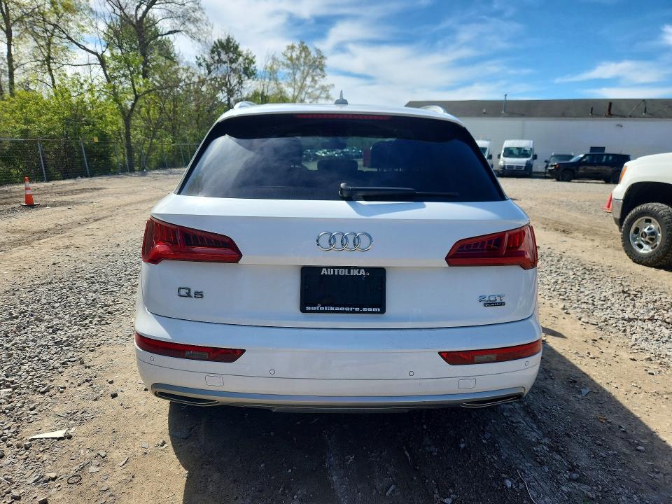 Продаж на аукціоні авто 2018 Audi Q5, vin: WA1BNAFY1J2016804, номер лоту: 53407236