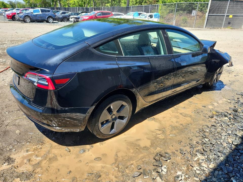 52037626 :رقم المزاد ، 5YJ3E1EA9NF119664 vin ، 2022 Tesla Model 3 مزاد بيع