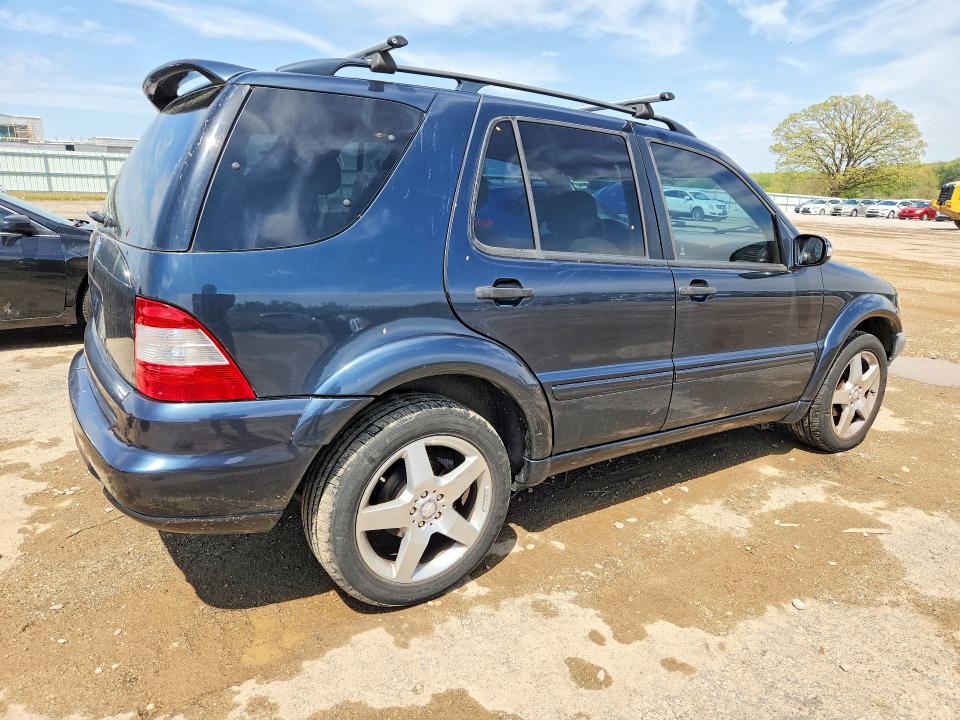 2003 Mercedes-benz Ml მანქანა იყიდება აუქციონზე, vin: 4JGAB54E83A372178, აუქციონის ნომერი: 53369336