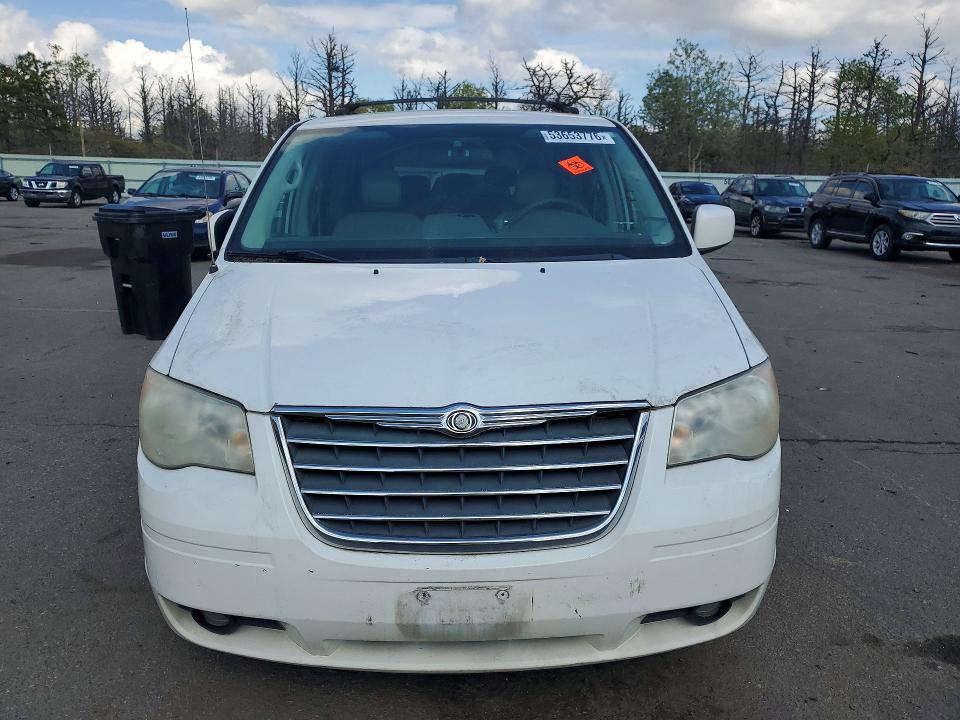 53653776 :رقم المزاد ، 2A8HR54169R640380 vin ، 2009 Chry Town And Country مزاد بيع