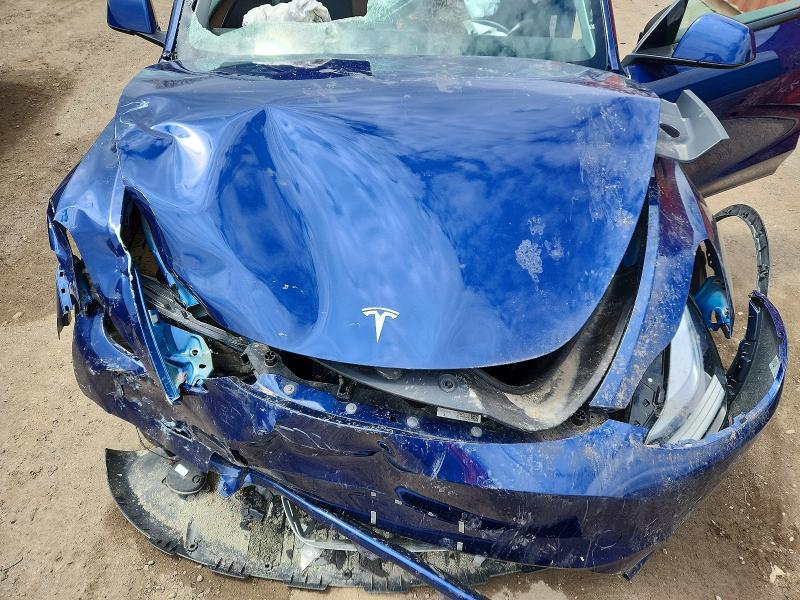 2024 Tesla Model Y მანქანა იყიდება აუქციონზე, vin: 7SAYGAEE8RF009667, აუქციონის ნომერი: 50944336