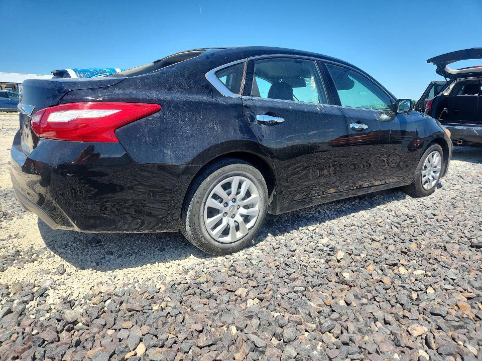 Продажа на аукционе авто 2016 Nissan Altima, vin: 1N4AL3AP0GN368917, номер лота: 52194746