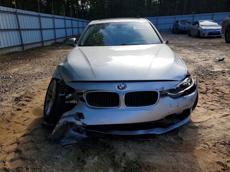 Продаж на аукціоні авто 2018 Bmw 320, vin: WBA8A9C54JAD28030, номер лоту: 53070356