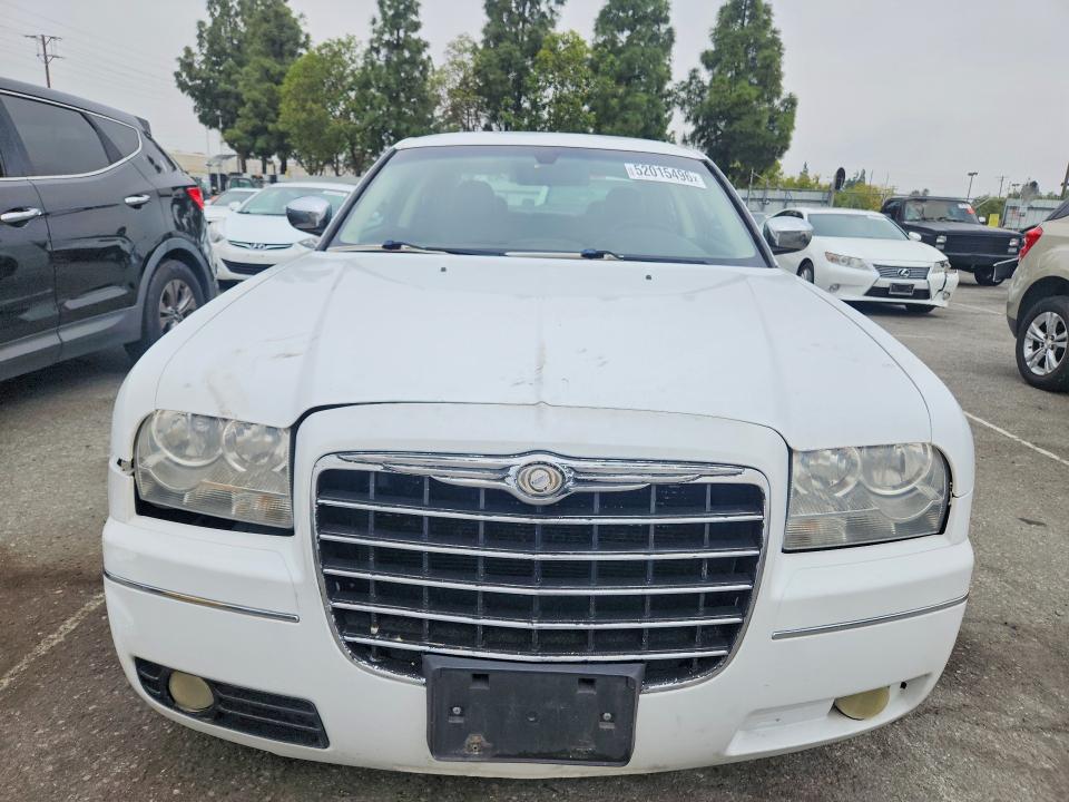 Auction sale of the 2010 Chrysler 300, vin: 2C3CA5CV6AH325946, lot number: 52015496