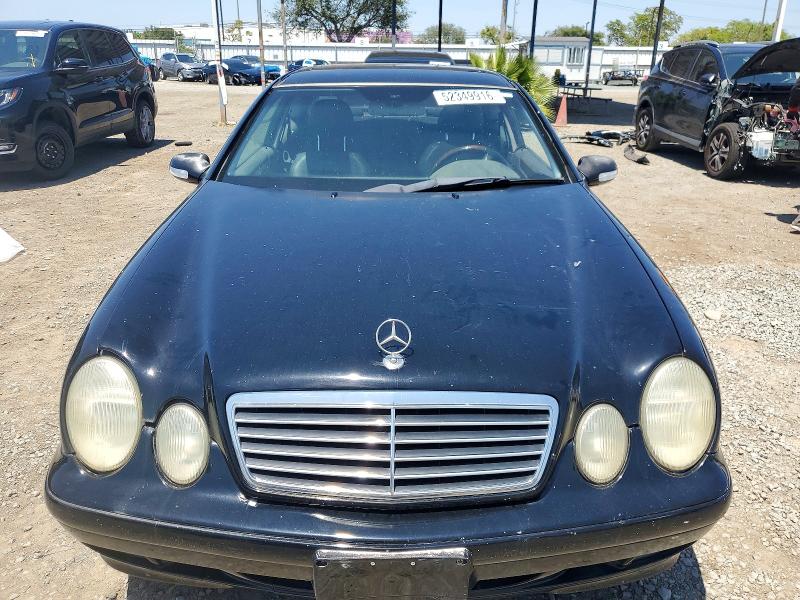 Продажа на аукционе авто 2001 Mercedes-benz Clk, vin: WDBLJ65G01F185201, номер лота: 52349916