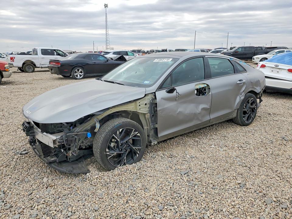 2025 Kia K5 მანქანა იყიდება აუქციონზე, vin: KNAG64J76S5322239, აუქციონის ნომერი: 51865116