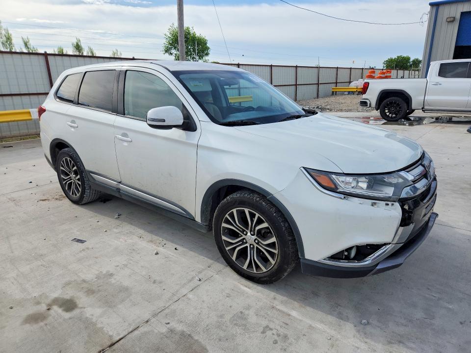 2016 Mitsubishi Outlander მანქანა იყიდება აუქციონზე, vin: JA4AD3A32GZ061840, აუქციონის ნომერი: 55711026
