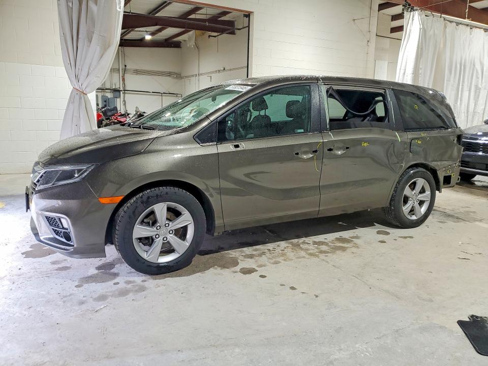 51831946 :رقم المزاد ، 5FNRL6H56KB124991 vin ، 2019 Honda Odyssey مزاد بيع