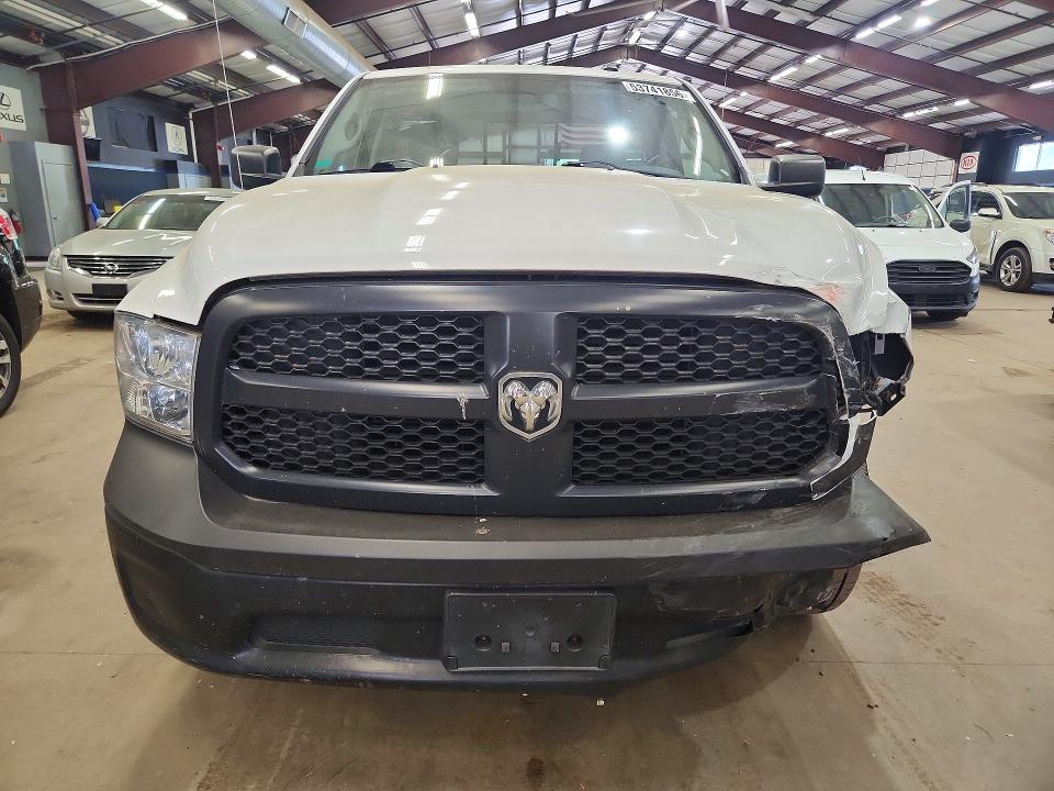 53741856 :رقم المزاد ، 3C6JR7AG8EG101781 vin ، 2014 Ram 1500 مزاد بيع