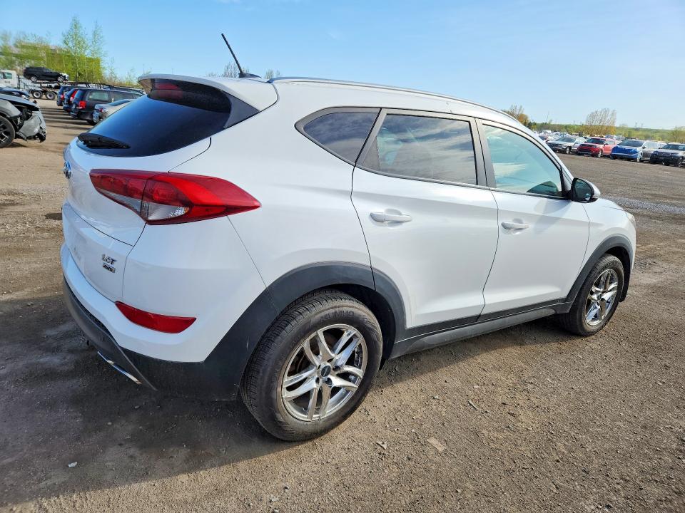 53910646 :رقم المزاد ، KM8J3CA28GU058272 vin ، 2016 Hyundai Tucson مزاد بيع
