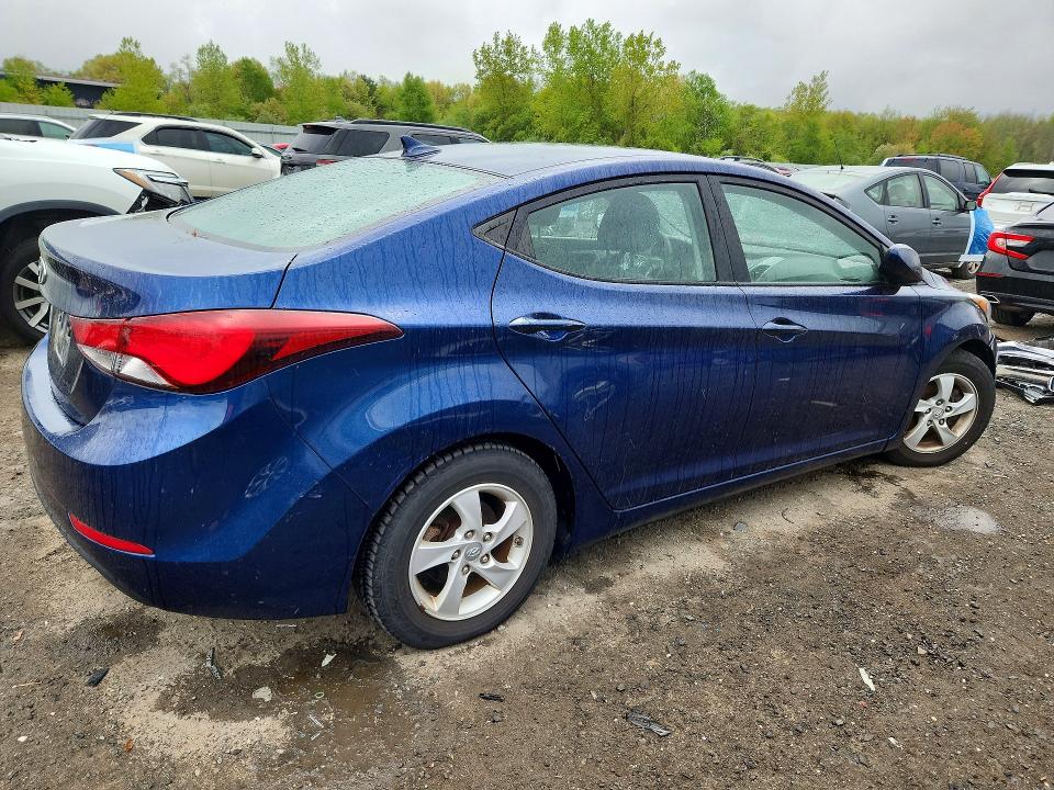 53580016 :رقم المزاد ، 5NPDH4AE0FH633539 vin ، 2015 Hyundai Elantra مزاد بيع