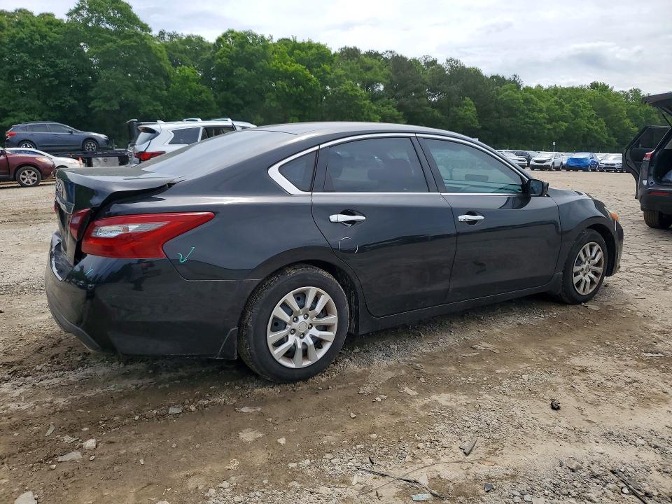 52883006 :رقم المزاد ، 1N4AL3AP2JC156300 vin ، 2018 Nissan Altima مزاد بيع