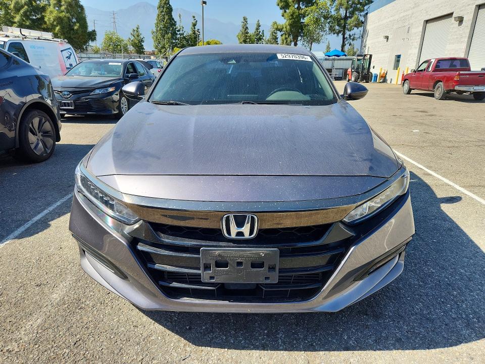 2020 Honda Accord მანქანა იყიდება აუქციონზე, vin: 1HGCV1F39LA113595, აუქციონის ნომერი: 52970396