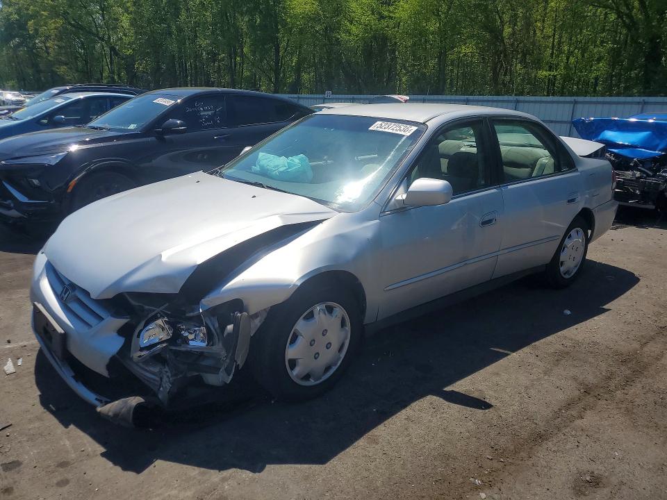 52372536 :رقم المزاد ، 1HGCG66501A021149 vin ، 2001 Honda Accord مزاد بيع