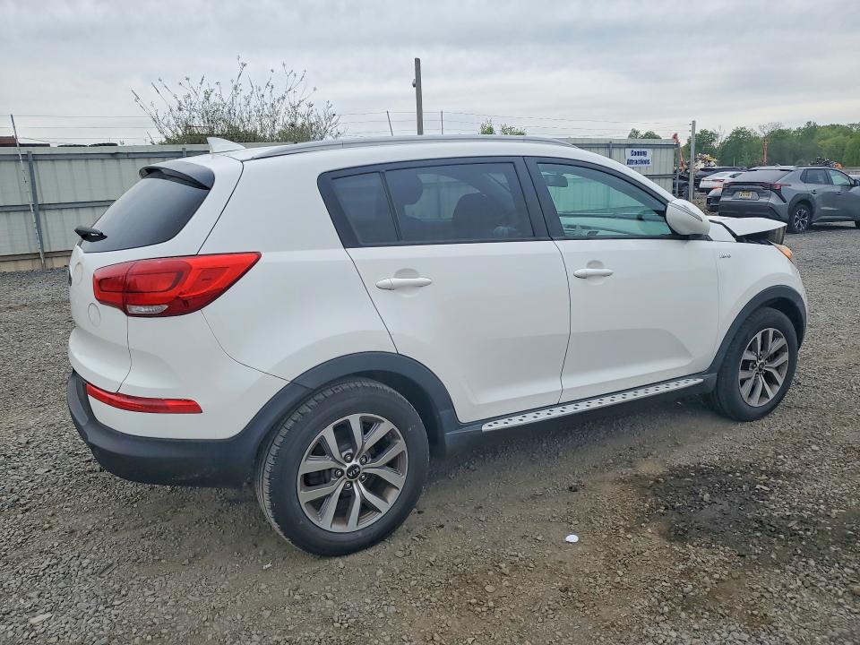 Продажа на аукционе авто 2015 Kia Sportage, vin: KNDPBCAC6F7670994, номер лота: 53163306