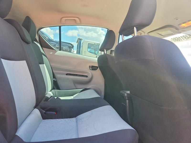 54911686 :رقم المزاد ، JTDKDTB38E1060714 vin ، 2014 Toyota Prius C مزاد بيع