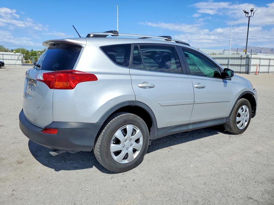 Продажа на аукционе авто 2015 Toyota Rav4, vin: 2T3ZFREV3FW145097, номер лота: 52082926