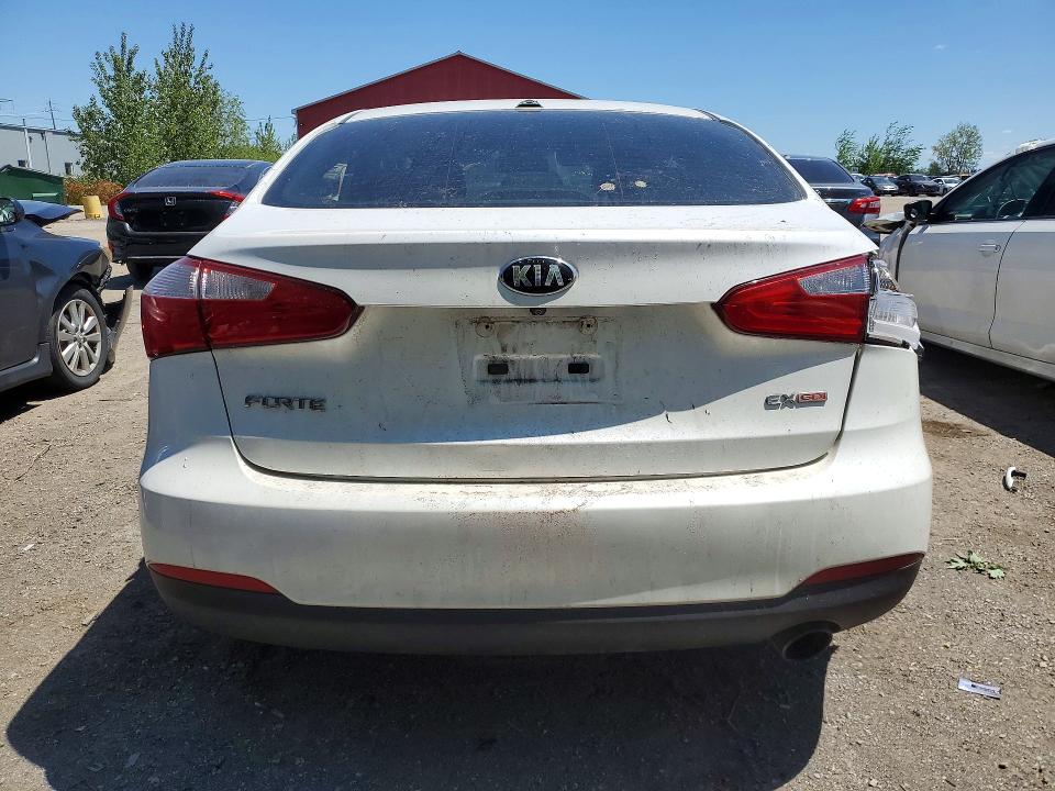 55241346 :رقم المزاد ، KNAFX4A85F5434487 vin ، 2015 Kia Forte مزاد بيع