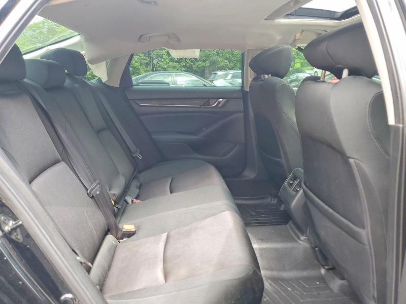 2018 Honda Accord მანქანა იყიდება აუქციონზე, vin: 1HGCV1F44JA022014, აუქციონის ნომერი: 52829316