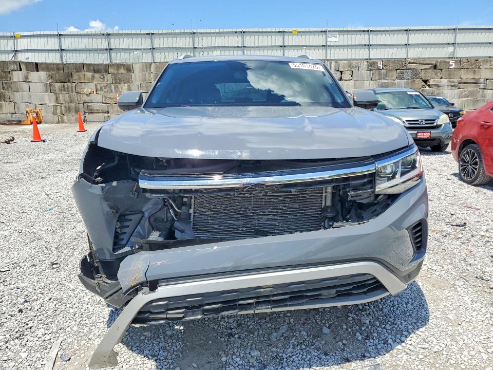 2020 Volkswagen Atlas Cross Sport მანქანა იყიდება აუქციონზე, vin: 1V2NE2CA7LC217408, აუქციონის ნომერი: 55101426