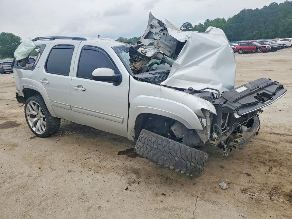 2010 Chevrolet Tahoe მანქანა იყიდება აუქციონზე, vin: 1GNUKBE0XAR173755, აუქციონის ნომერი: 52439716