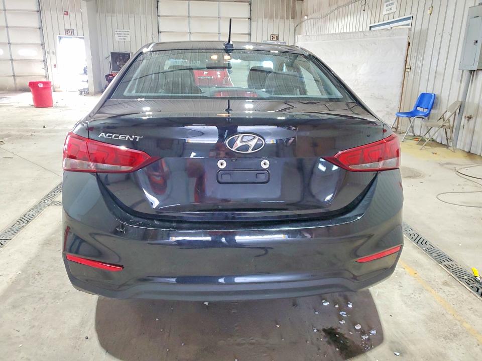 Продажа на аукционе авто 2018 Hyundai Accent, vin: 3KPC24A33JE017973, номер лота: 54845916