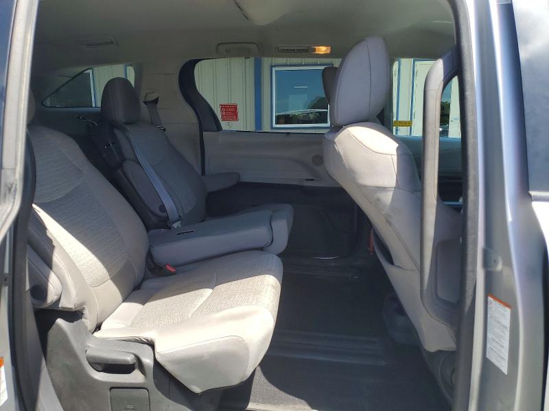 Продажа на аукционе авто 2022 Toyota Sienna, vin: 5TDKRKEC3NS115631, номер лота: 53803336