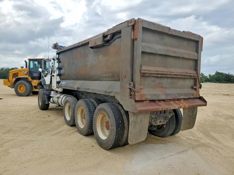 Продажа на аукционе авто 2007 Mack Unknown, vin: 1M2AT04C27M002945, номер лота: 51339086