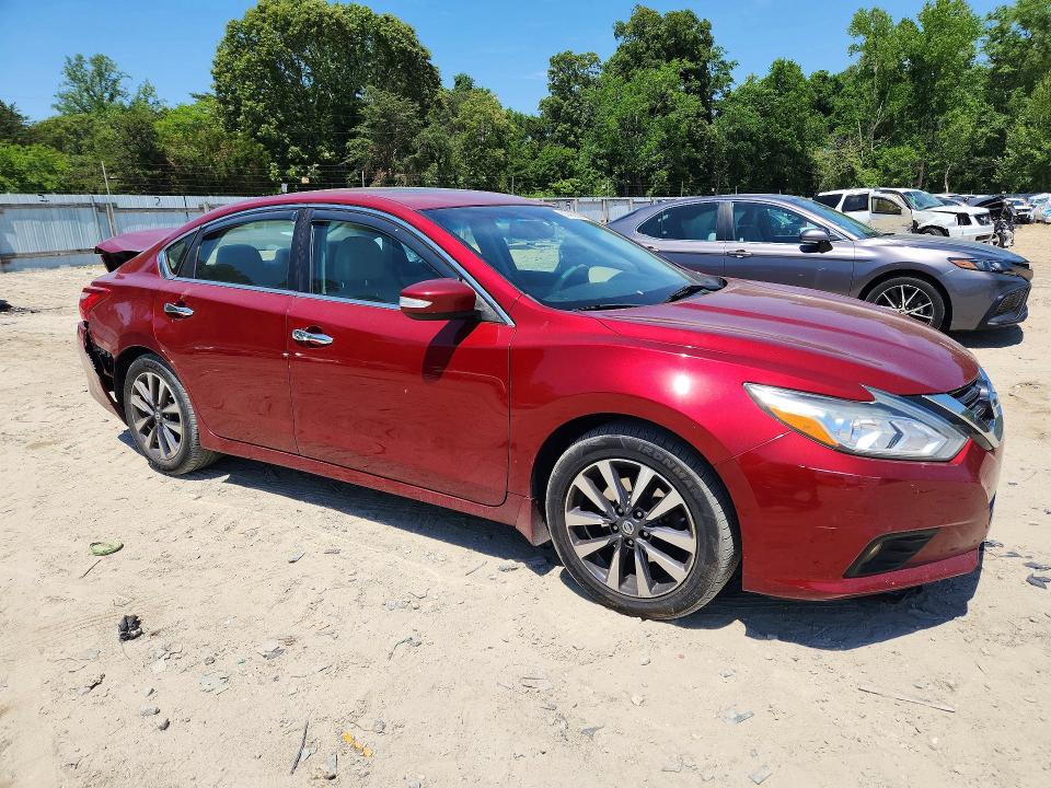 2017 Nissan Altima მანქანა იყიდება აუქციონზე, vin: 1N4AL3AP5HC477399, აუქციონის ნომერი: 53450986