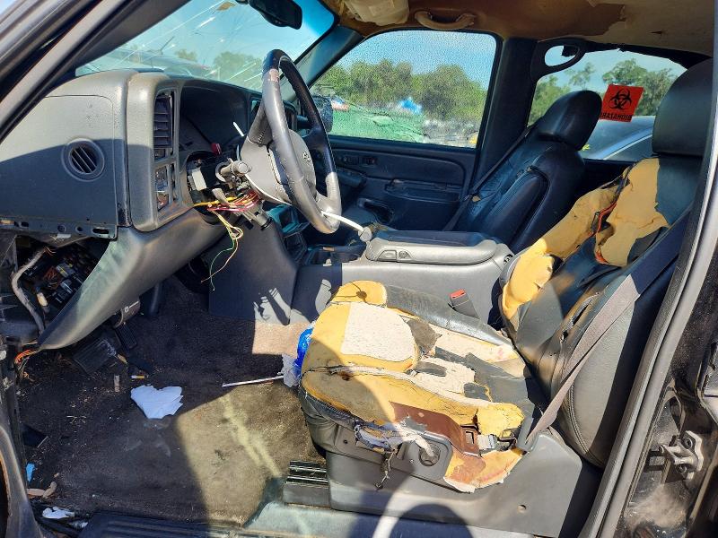 Auction sale of the 2002 Chevrolet Avalanche 1500 4d 4x, vin: 3GNEK13T32G196484, lot number: 52357456