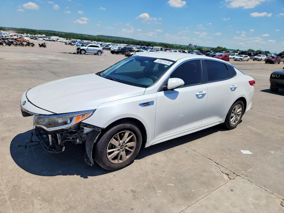Продаж на аукціоні авто 2018 Kia Optima, vin: 5XXGT4L38JG197969, номер лоту: 53421576