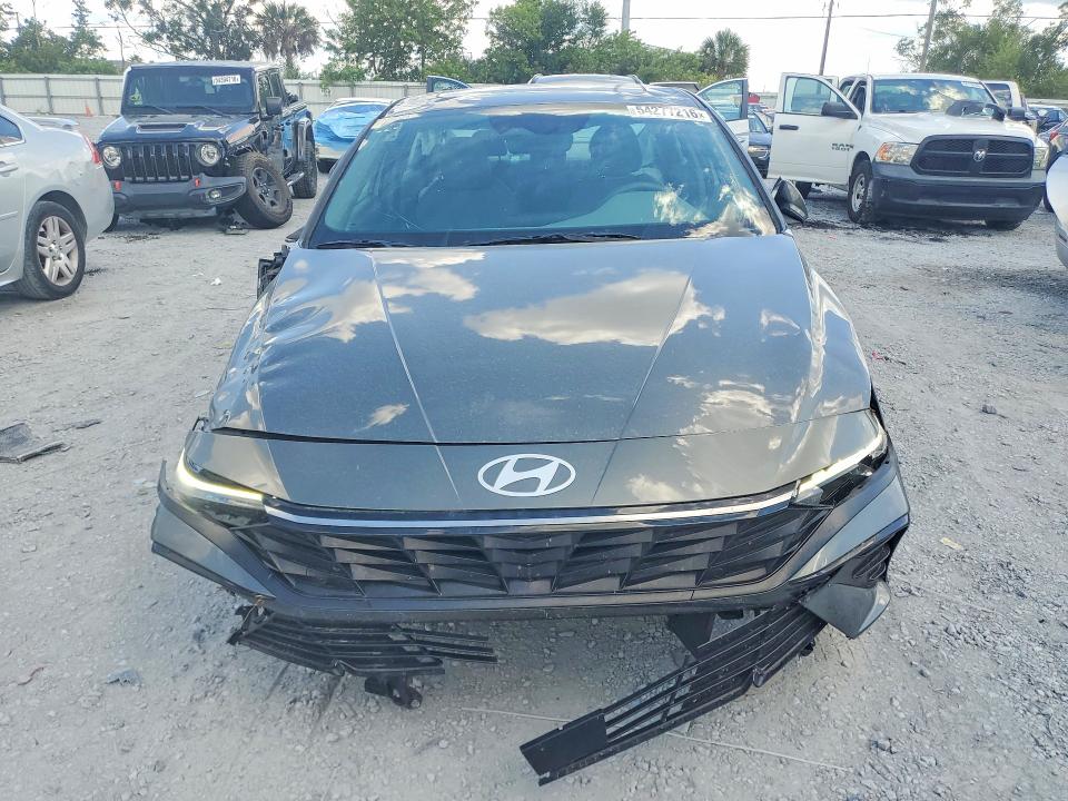 2025 Hyundai Elantra მანქანა იყიდება აუქციონზე, vin: KMHLS4DG4SU905306, აუქციონის ნომერი: 54277216