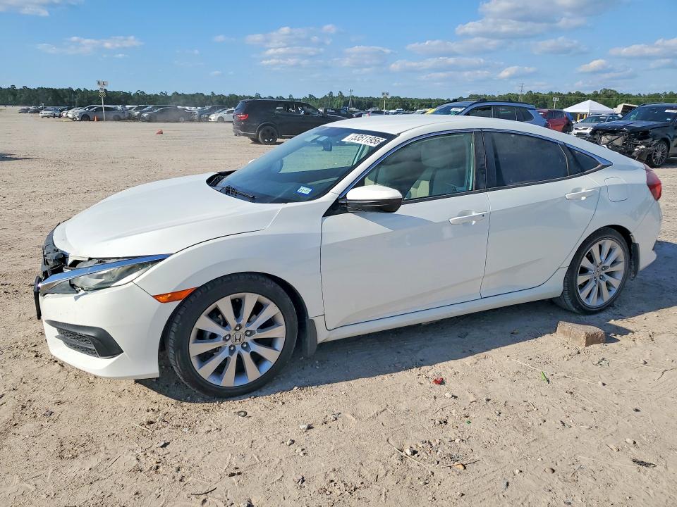Продажа на аукционе авто 2018 Honda Civic, vin: 2HGFC2F51JH591776, номер лота: 53511956