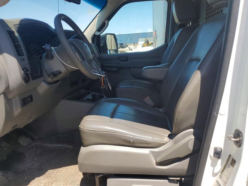 54447206 :رقم المزاد ، 1N6BF0LY5FN800049 vin ، 2015 Nissan Nv مزاد بيع