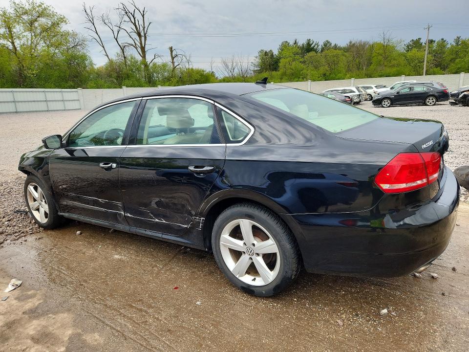 52905286 :رقم المزاد ، 1VWBP7A39DC053982 vin ، 2013 Volkswagen Passat مزاد بيع