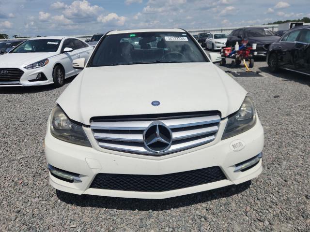 Продажа на аукционе авто 2012 Mercedes-benz C, vin: WDDGF4HBXCR203302, номер лота: 52122836