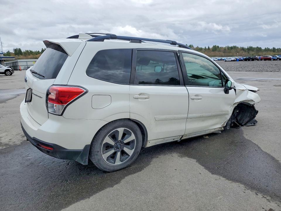 Продажа на аукционе авто 2018 Subaru Forester, vin: JF2SJAEC0JG436470, номер лота: 53542546