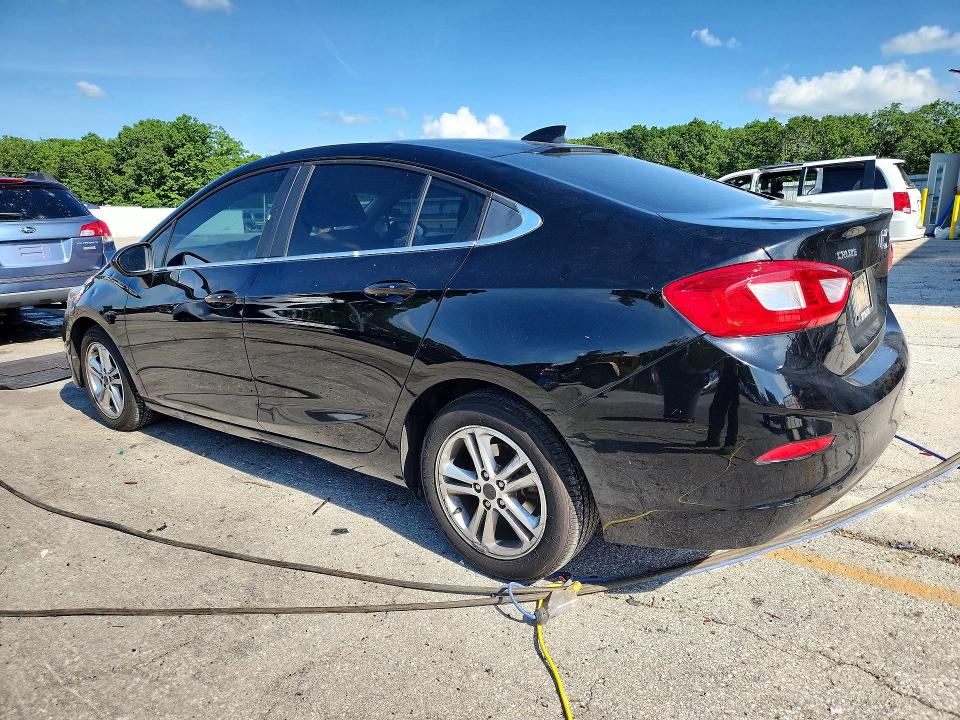 Продажа на аукционе авто 2017 Chevrolet Cruze, vin: 1G1BE5SM8H7259645, номер лота: 54796056