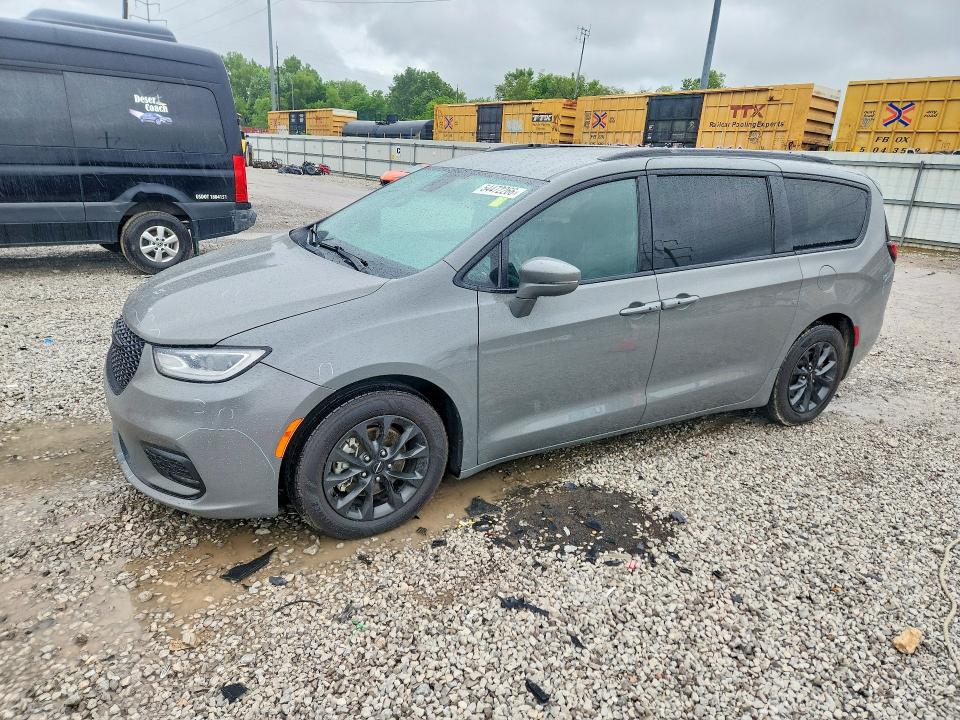 54472266 :رقم المزاد ، 2C4RC1BG1MR540130 vin ، 2021 Chrysler Pacifica مزاد بيع