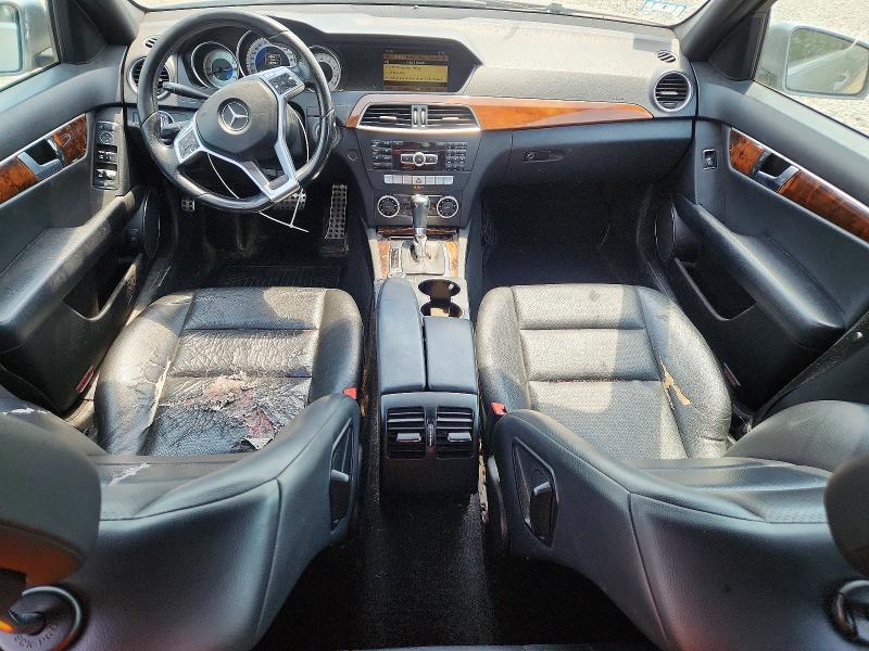2012 Mercedes-benz C მანქანა იყიდება აუქციონზე, vin: WDDGF8BB8CR206893, აუქციონის ნომერი: 53570546